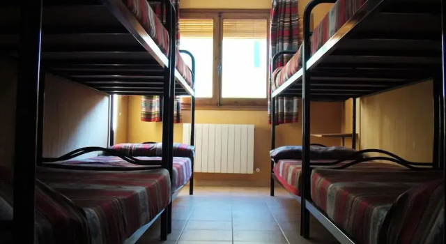 Albergue Peñarrubias, Забронировать Отель Отели La Alcarria с парковкой, Парковка