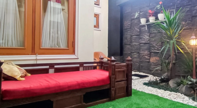 RedDoorz Syariah at Chilla Guest House Padang, Prenota Affittacamere Affittacamere a Padang, Affittacamere