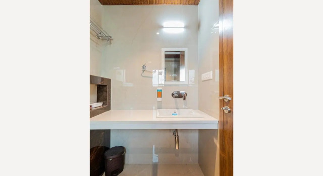 Hotel Seven Oaks, Забронировать Отель Отели штата Махараштры 3 звезды, 3*