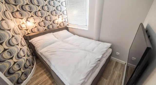 Silver One Apartments