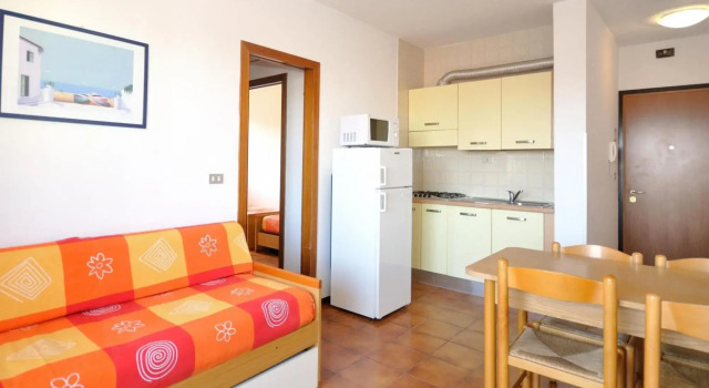 Apartment in Bibione near Sea Beach, Prenota Appartamento Hotel a Veneto con piscina, Piscina