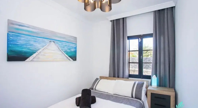 Gorgeous Newly Renovated 4-bedroom Villa!