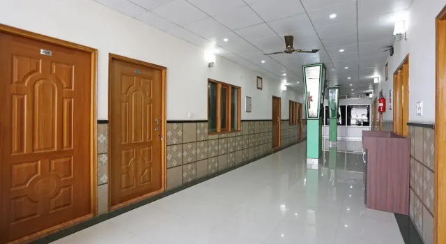 OYO 9162 near Chakrata Road, Rezervovat Hotel Déhrádún Uttarakhand