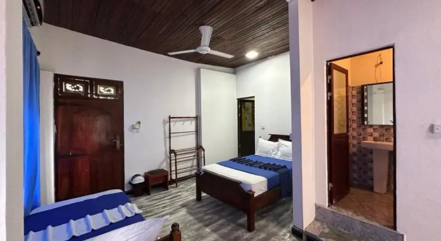 Полулюкс Arugam Hostel