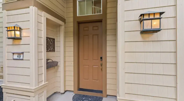 Old Mill Proxi 2 Bedroom Townhouse by RedAwning