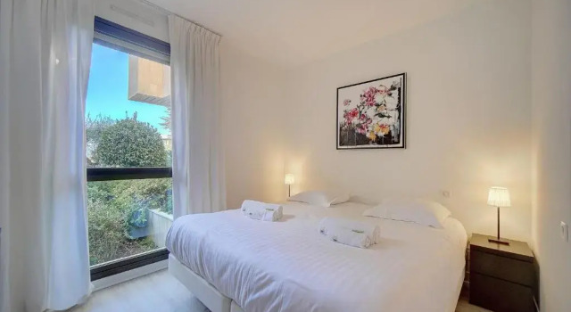 Апартаменты IMMOGROOM - Close beaches - Terrace with sea view - pool -AC