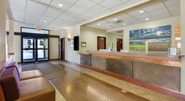 Best Western Golden Prairie Inn and Suites, Rezerwuj Hotel Sidney Montana