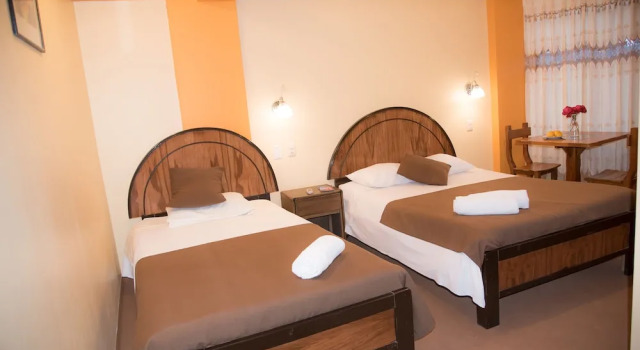 Standard Quadruple room HOSTAL MILAGROS Inn