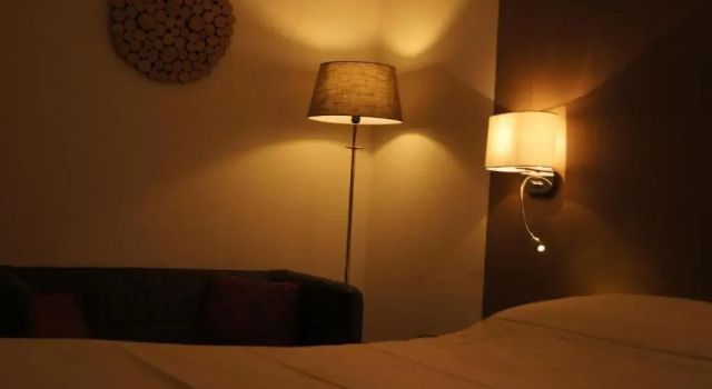 Полулюкс Hotel Bouillon