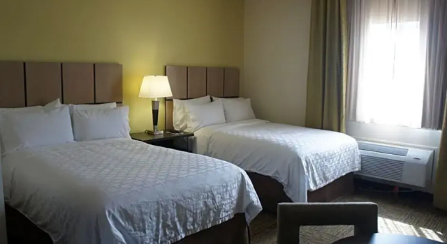 Люкс Standard Candlewood Suites Clarksville by IHG