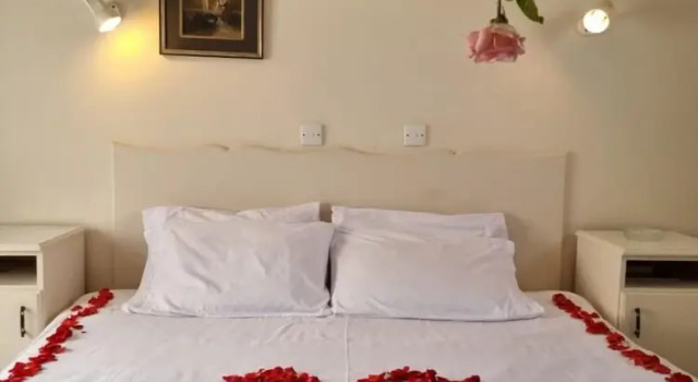 Neat Standard Room in Guesthouse - 2088, Забронировать Отель Булавайо Зимбабве