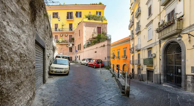 Napoli Bellavista Apartment, Buchen Sie Ferienwohnung Neapel Kampanien