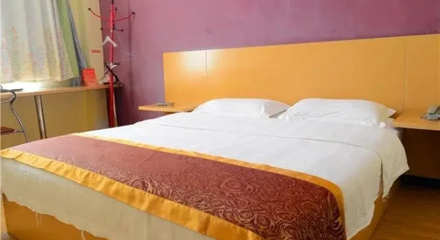 Enshi Fast 8 Business Inn, Prenota Hotel Hotel a Enshi Prefecture con parcheggio, Parcheggio
