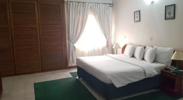 Peniel Apartment