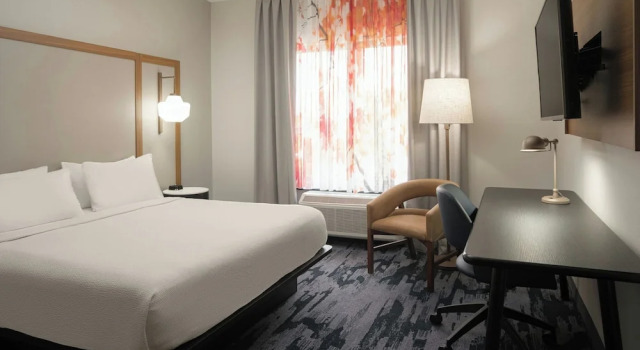Люкс Superior Fairfield Inn and Suites Cleveland