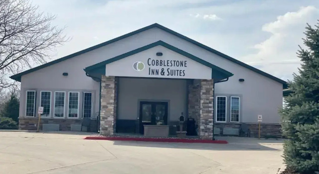 Cobblestone Inn & Suites - Denison Majestic Hills, Rezerwuj Hotel Denison Iowa