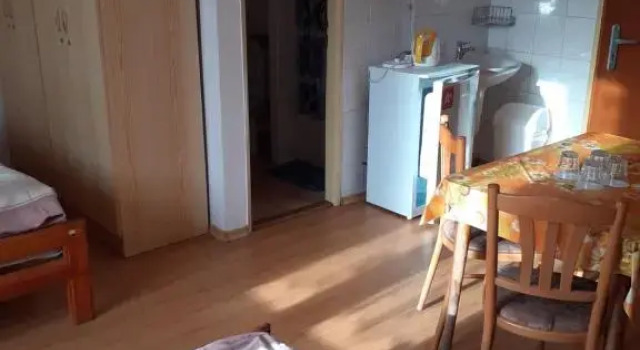 Ubytovna Tavros, Rezervovat Hotel Hotely v Žilinský kraj s parkováním, Parkování