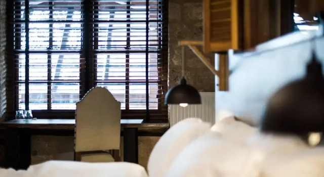 Olganos VL Boutique Hotel, Book Boutique  