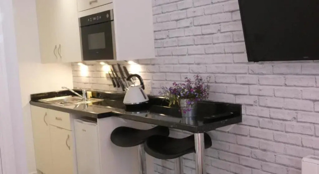 Студия Цокольный этаж Rialto Holiday Apartments
