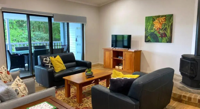 Коттедж с 3 комнатами Koala Cabins Sunshine Coast