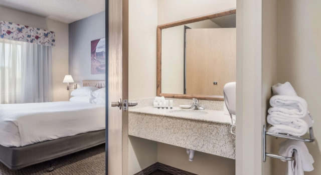 Двухместный номер Standard Red Lion Inn & Suites Goodyear Newly Renovated