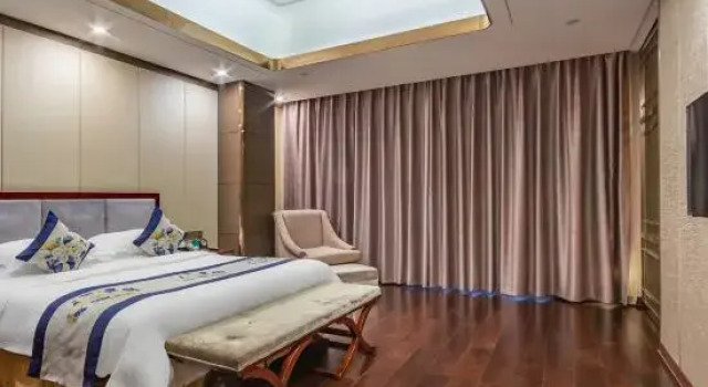 Luksusowy suite Jin Ding Hotel