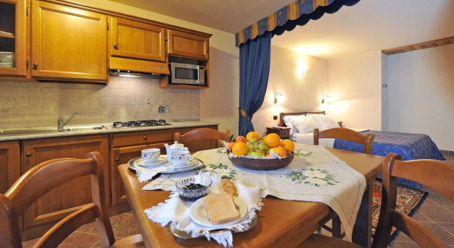 Студия с видом на горы Family Apartments Le Chalet