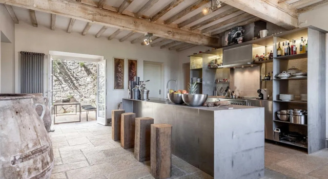 Вилла Palazzo Giusti, Understated Luxury with a Welcoming Ambience on the Hills of Lucca