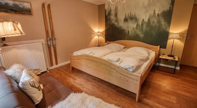 Three Bs Bed and Breakfast, Забронировать Отель Ставерн Emsland