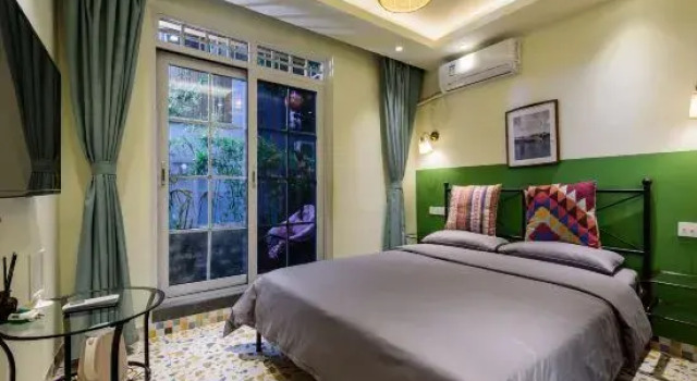 Семейный люкс с 2 комнатами с видом на озеро Guilin Lakeside Inn