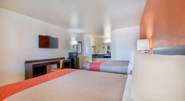 Super 8 Santa Nella Ca, Buchen Sie Hotel Santa Nella Kalifornien