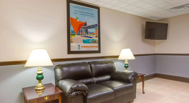 Howard Johnson by Wyndham Beckley, Book Hotel Beckley West Virginia