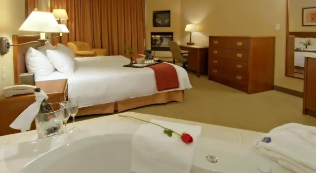 Люкс Best Western Plus Lamplighter Inn & Conference Centre