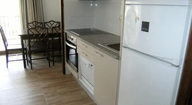 Апартаменты Apartment for 5 People With Garden