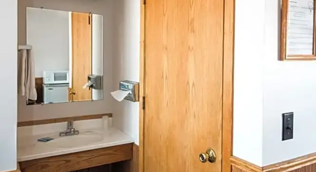 Четырёхместный номер Standard Seagull Bay Motel