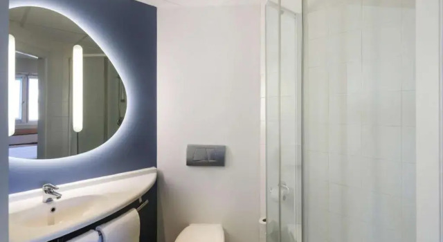 Семейный номер Standard Ibis Budget Málaga Aeropuerto Avenida de Velazquez