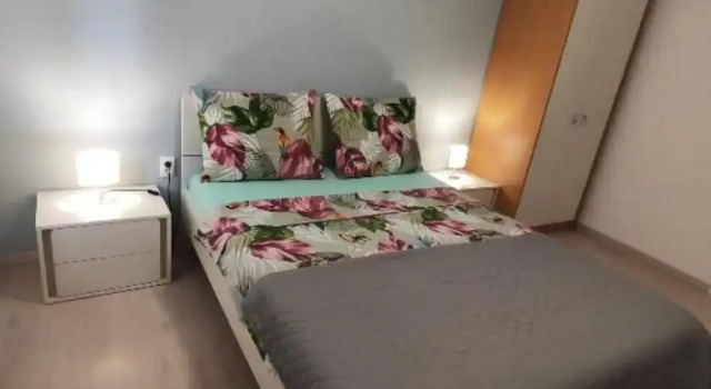 Holiday House Emma, Забронировать Дом для отпуска Коттеджи Шибеник, рядом с Sibenik Town Museum, Коттедж
