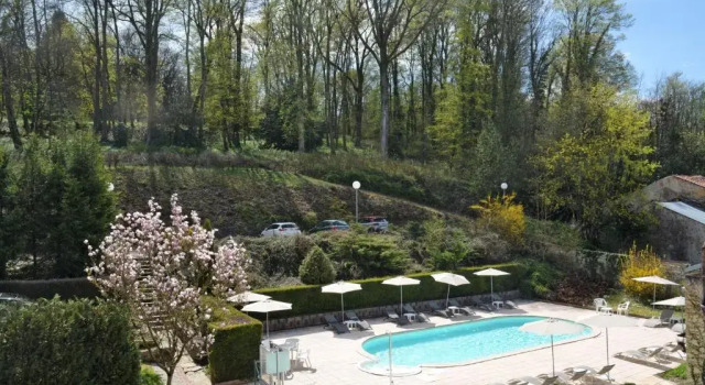 Студия Hotel Restaurant d'Orfeuil