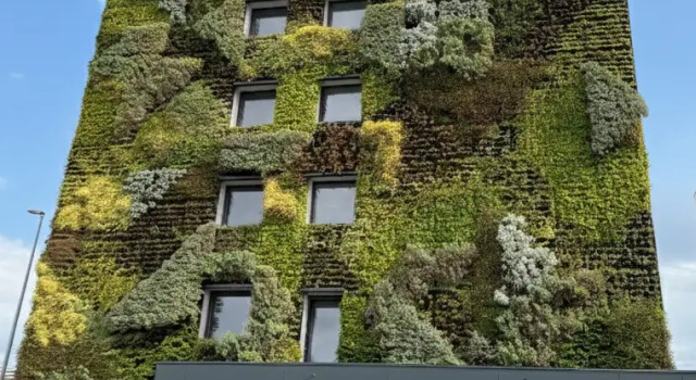 Travelodge Bilbao Sestao, Rezerwuj Hotel Hotele w Baskonia z parkingiem, Parking