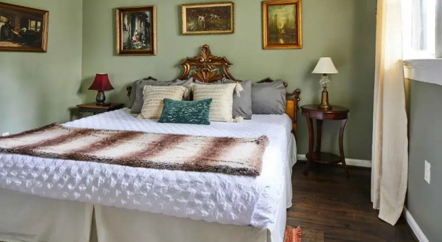 Apt2 Edenbrae - Walkable Southern Gothic Mansion, Prenota Appartamento Hotel a Alabama con parcheggio, Parcheggio