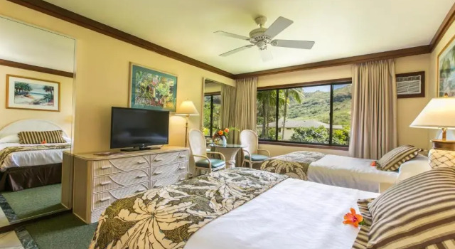 Четырёхместный номер Standard Kauai Inn