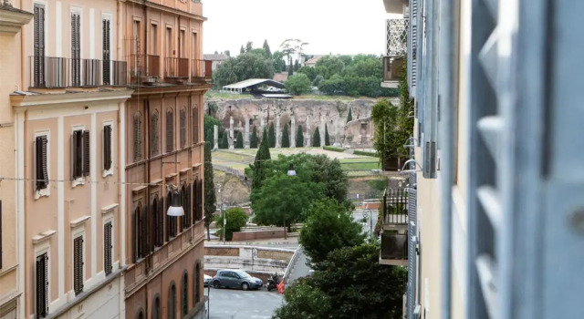 la polveriera, appartamento elegante e luminoso vicino al Colosseo, Забронировать Апартаменты/квартира Апартаменты Рима, рядом с Piazza della Madonna dei Monti, Апартаменты/квартира