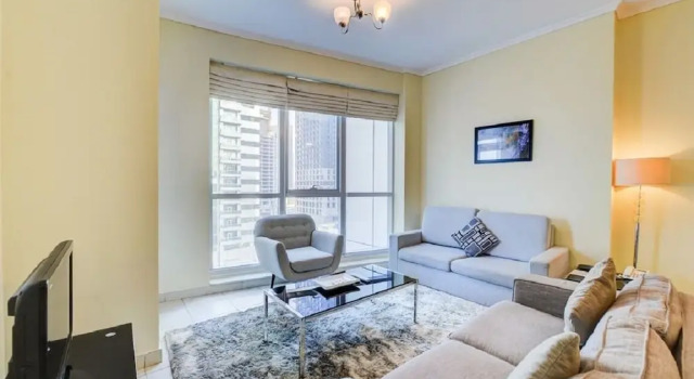 1- bed Dubai Marina Apartment in Prime Location, Забронировать Апартаменты/квартира Дубай-Марина , рядом с Остановка трамвая Marina Towers
