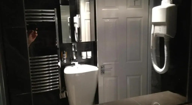 Студия Iffley Apartments