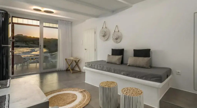 Peters Sea and Sαnd Residence, Prenota Hotel Hotel a Milo con parcheggio, Parcheggio