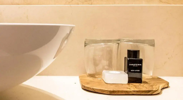 Номер Luxury Kimberley Anne Hotel