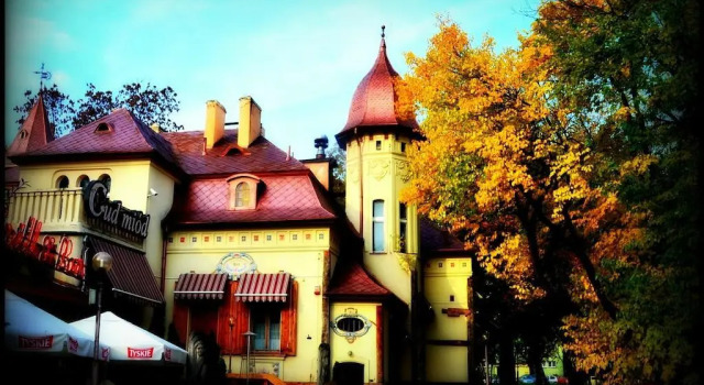 Cud Miód, Prenota Hotel Bałuty 