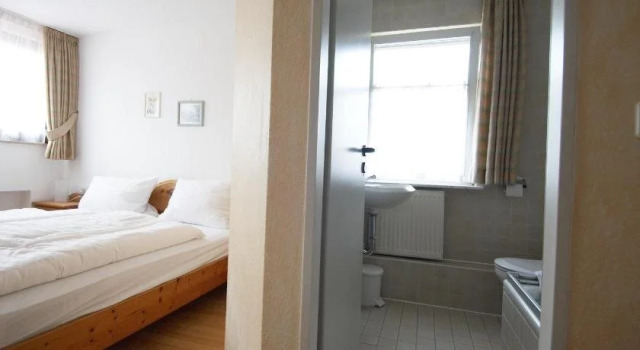Ferienwohnung Regina, Varaa Hotelli Hotellit Baijeri pysäköinnillä, Pysäköinti