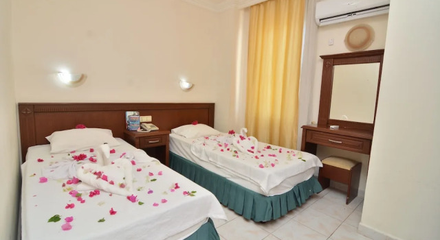 Одноместный номер Standard с балконом Rose Garden Apart Hotel