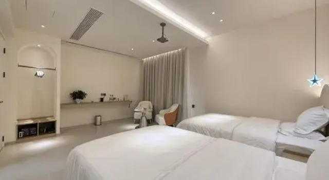Люкс Dali Monsoon Journey · Wind Villa Erhai Panoramic Smart Resort (Shuanglang Branch)